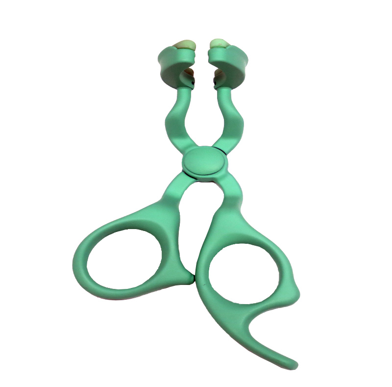 Ajutor pentru lentile de contact colorate